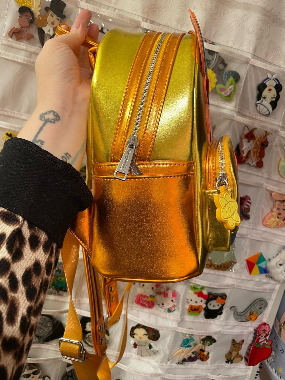 NWOT Loungefly Disney_ A Goofy Movie Max Powerline Mini Backpack - Picture 5 of 11